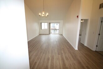 2969 Saganashkee Ln in Naperville, IL - Building Photo - Building Photo