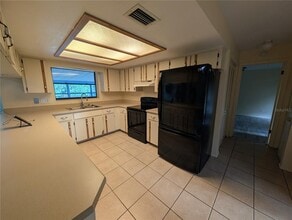 2425 Tamarind Dr in Edgewater, FL - Building Photo - Building Photo