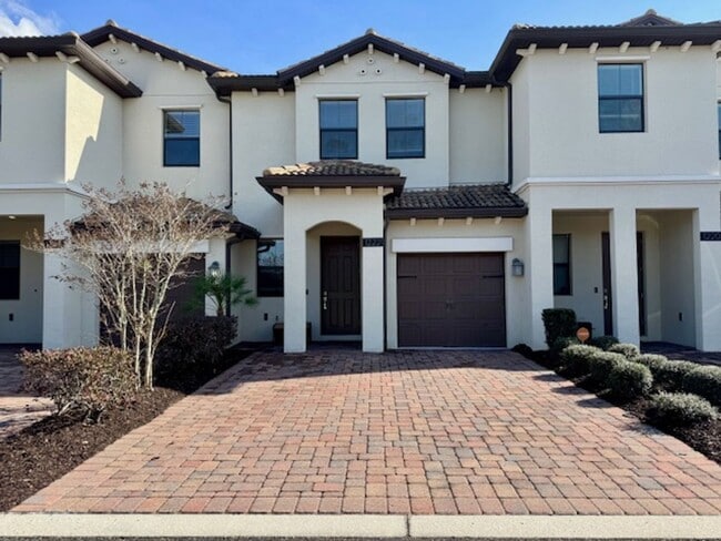 property at 1222 Royal St. George Blvd