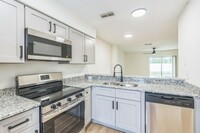 1240 Dovehill Dr in Apopka, FL - Building Photo - Building Photo