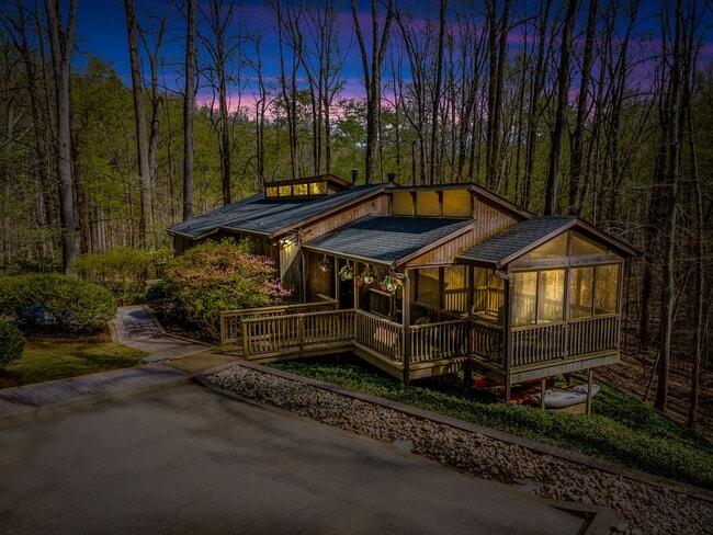 property at 1115 High Country Rd