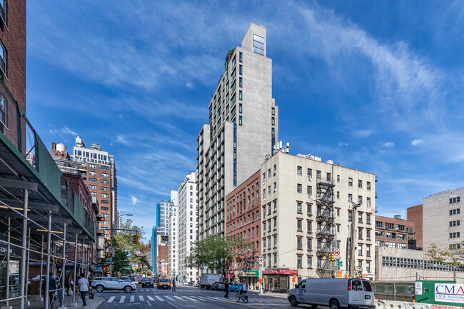 261 3rd Ave in New York, NY - Building Photo - Building Photo