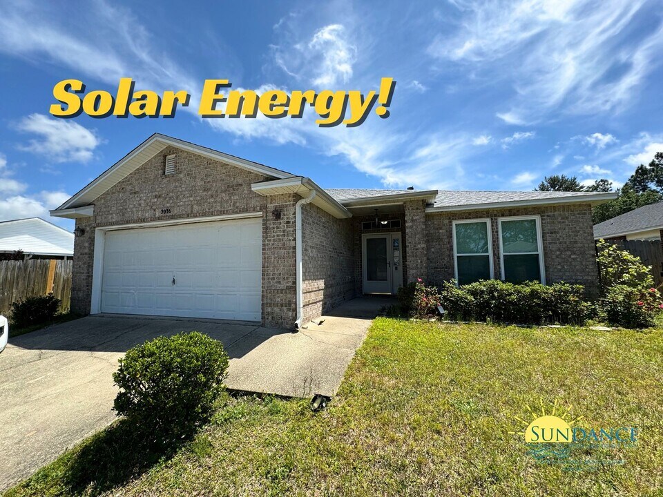 2036 Reserve Blvd in Gulf Breeze, FL - Building Photo