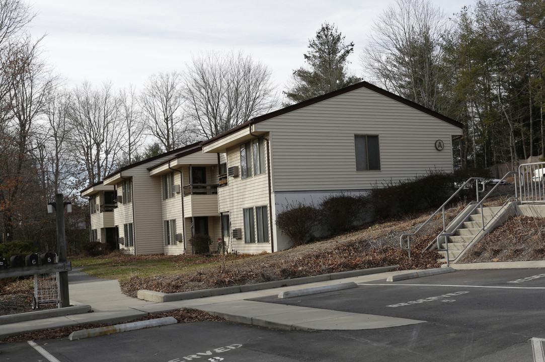 Blue Ridge in Black Mountain, NC - Building Photo