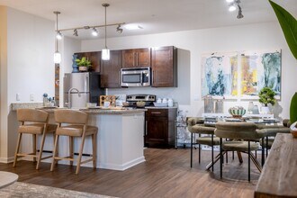 Sancerre at Sand Lake in Orlando, FL - Building Photo - Building Photo