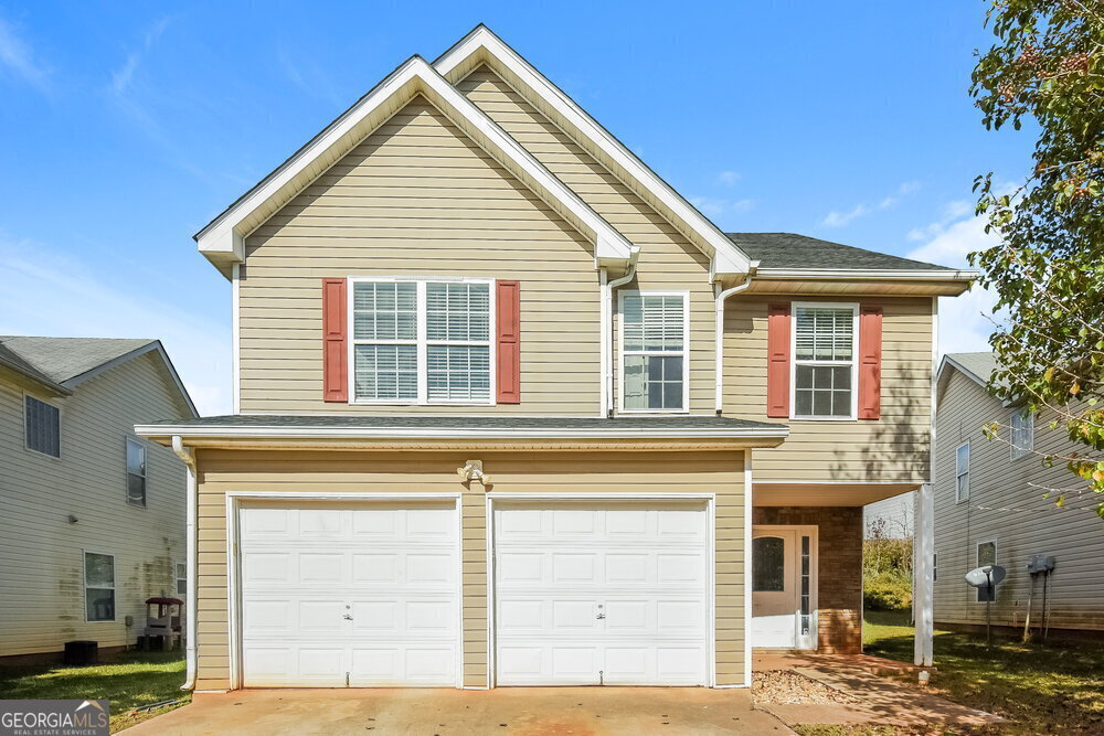 4004 Shaded Oasis Ln in Villa Rica, GA - Building Photo