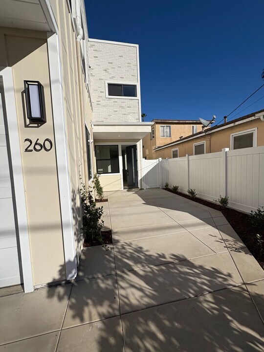 260 Donax Ave in Imperial Beach, CA - Building Photo