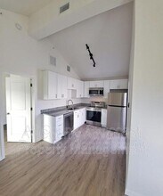 1266 Jade Pl in Clearwater, FL - Building Photo - Building Photo