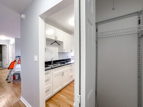 6954 N Sheridan Rd in Chicago, IL - Building Photo - Building Photo