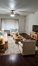 1260 S Klein Ave in Reedley, CA - Building Photo - Building Photo