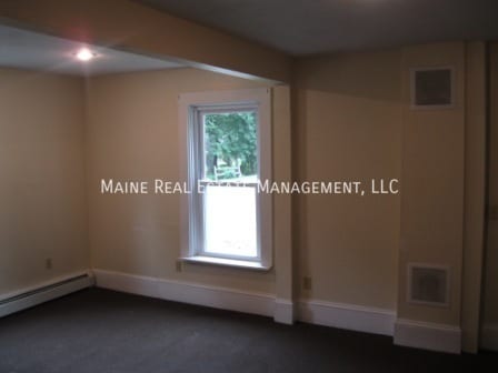 391 Buck St in Bangor, ME - Building Photo - Building Photo