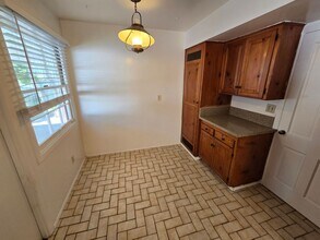 6805 Beloit Ave in San Diego, CA - Building Photo - Building Photo
