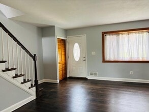 922 Wilton Dr in Halethorpe, MD - Building Photo - Building Photo