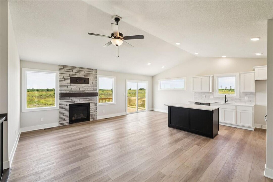 1440 Werthman Drive in Waukee, IA - Building Photo