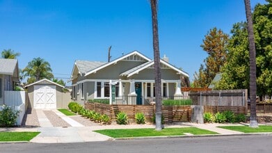 4726 Vista St in San Diego, CA - Building Photo - Building Photo