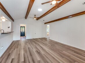 2714 Carriage Ln in Carrollton, TX - Building Photo - Building Photo