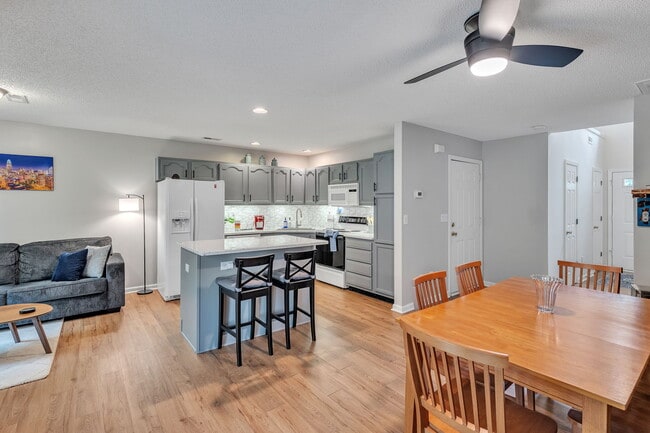 property at 5906 Prescott Ct