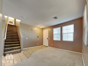 3306 W St Anne Ave in Phoenix, AZ - Building Photo - Building Photo