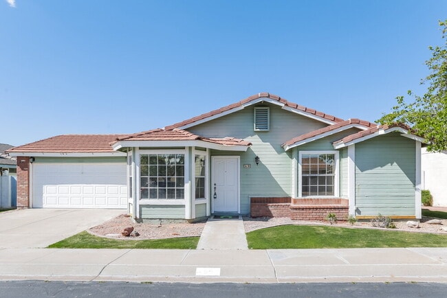 1616 N Alta Mesa Dr