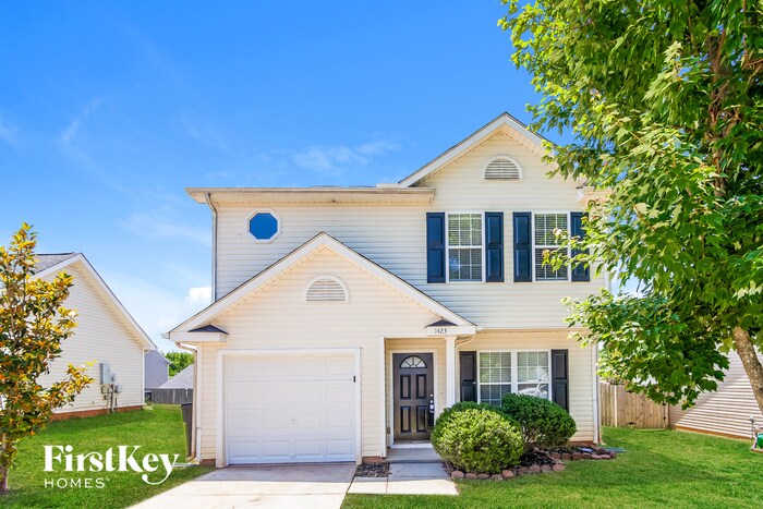 1423 Peach Park Ln in Charlotte, NC - Foto de edificio