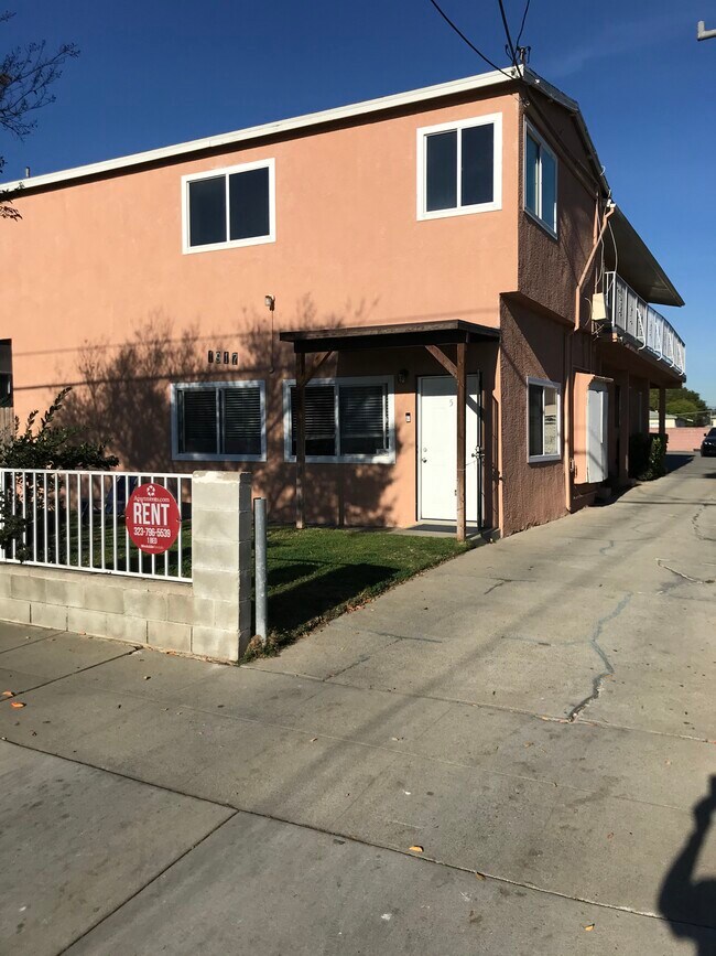 1914 22nd St, Unit 1 in Santa Monica, CA - Building Photo - Building Photo