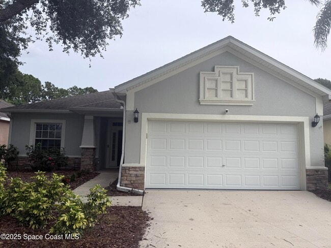 property at 441 Waterside Cir