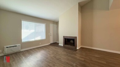 3843 38th Street in San Diego, CA - Building Photo - Interior Photo