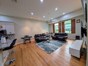87 Franklin St in Quincy, MA - Building Photo - Building Photo