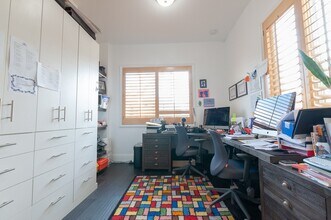 143 N Arnaz Dr in Beverly Hills, CA - Building Photo - Building Photo