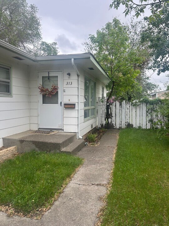 315 15th St W in Billings, MT - Building Photo