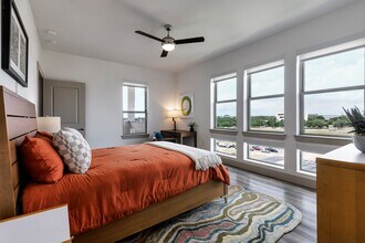 Alexan Braker Pointe in Austin, TX - Building Photo - Building Photo