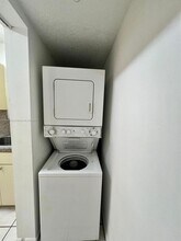 640 NW 114th Ave in Miami, FL - Building Photo - Building Photo