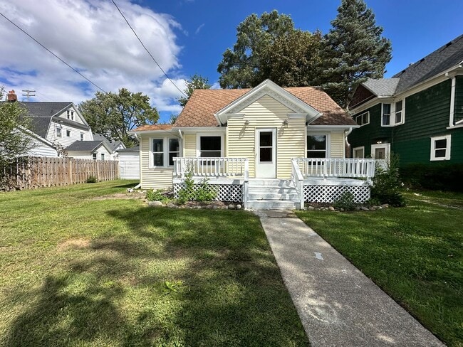 property at 11 S Broad St