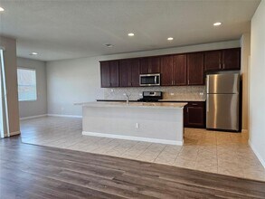 305 Cold Spg Lp in Bastrop, TX - Building Photo - Building Photo