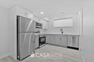 10250-102157 157 St NW in Edmonton, AB - Building Photo - Building Photo