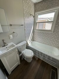 3340 176th St photo'