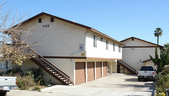423-425 Millar Ave in El Cajon, CA - Building Photo