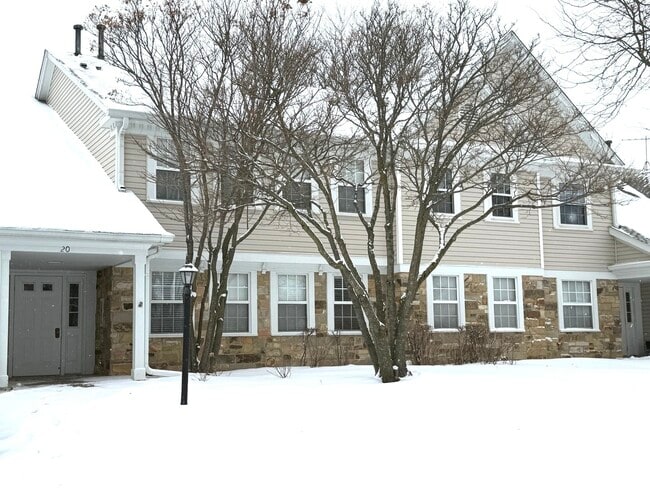 property at 20 Ashburn Ct