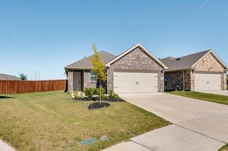 649 Lightheart Ln in Lavon, TX - Building Photo - Building Photo