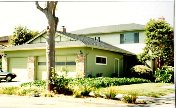 180 Wheeler Ave in Redwood City, CA - Foto de edificio - Building Photo