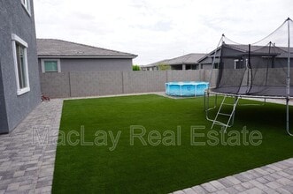 11341 E Ulysses Ave in Mesa, AZ - Building Photo - Building Photo