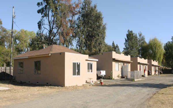 6372-6384 Old Redwood Hwy in Santa Rosa, CA - Building Photo - Building Photo