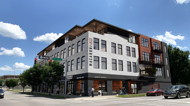 Macaroni Lofts in Birmingham, AL - Foto de edificio - Building Photo