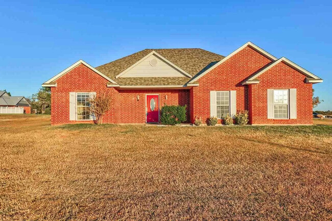 property at 608 Shady Oak
