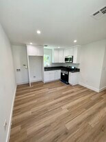 4060 Marathon St, Unit 4060 Marathon St. in Los Angeles, CA - Building Photo