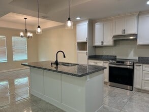 2933 Zeb Dr in Brownsville, TX - Building Photo - Building Photo