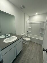 3910 Greensfield Wy in San Antonio, TX - Building Photo - Building Photo