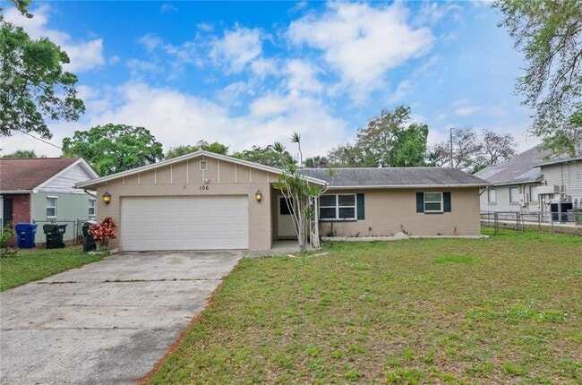 106 Lake Judy Lee Dr in Largo, FL - Building Photo - Building Photo