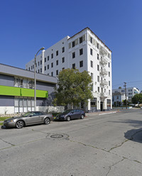 Astor Arms in Los Angeles, CA - Building Photo - Building Photo