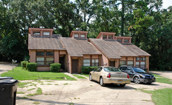 1826-1832 Nekoma Ct Apartments